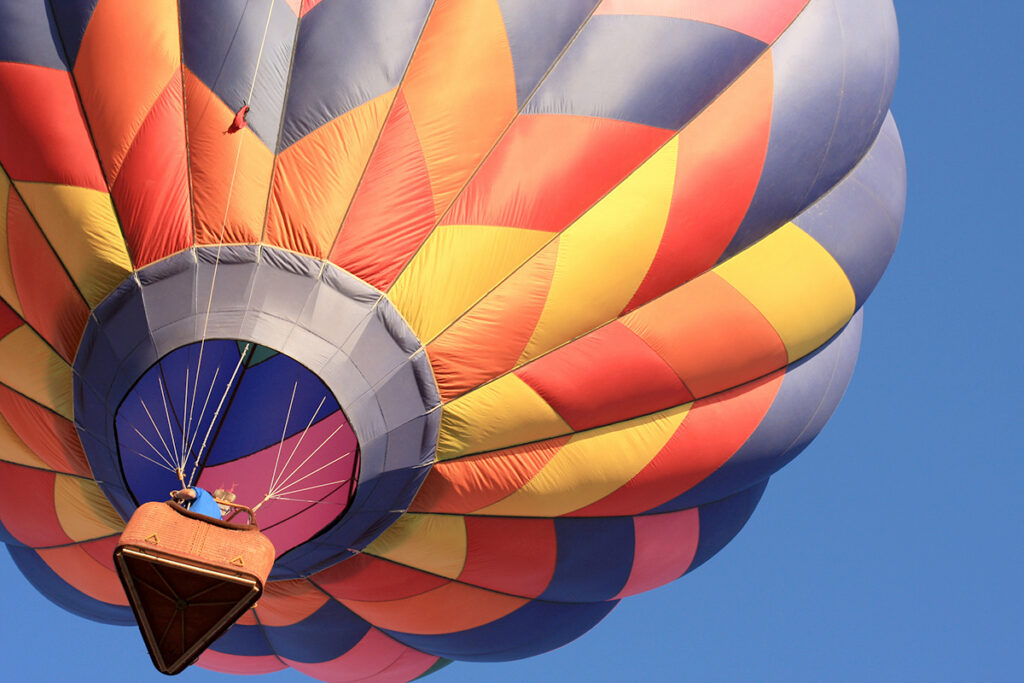 Hot Air Balloon Ride (+$)
