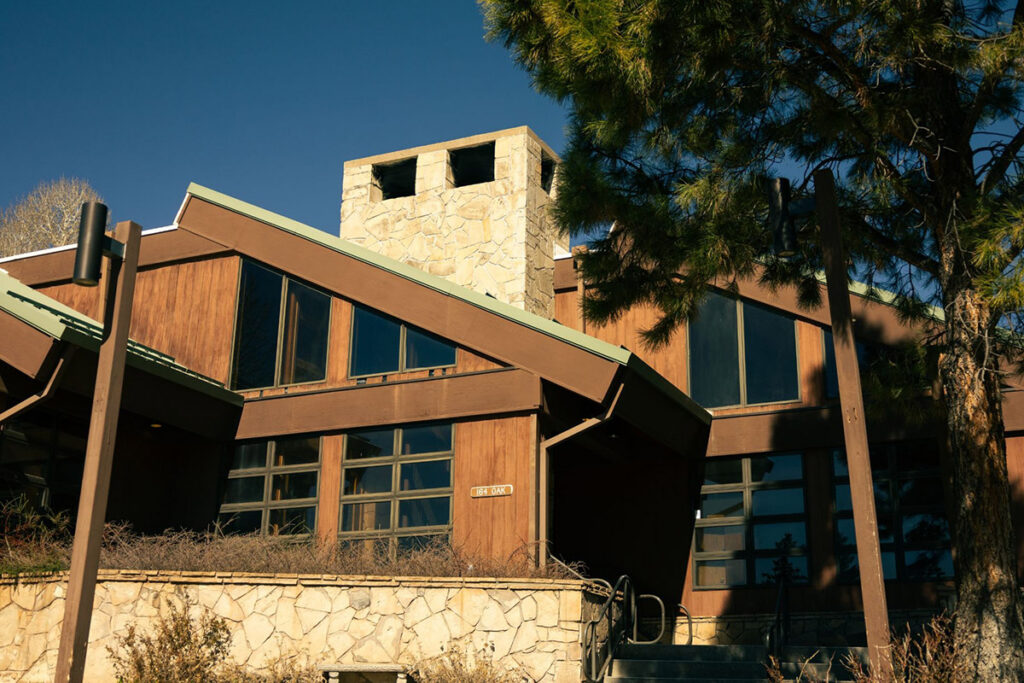 Adult Lodge