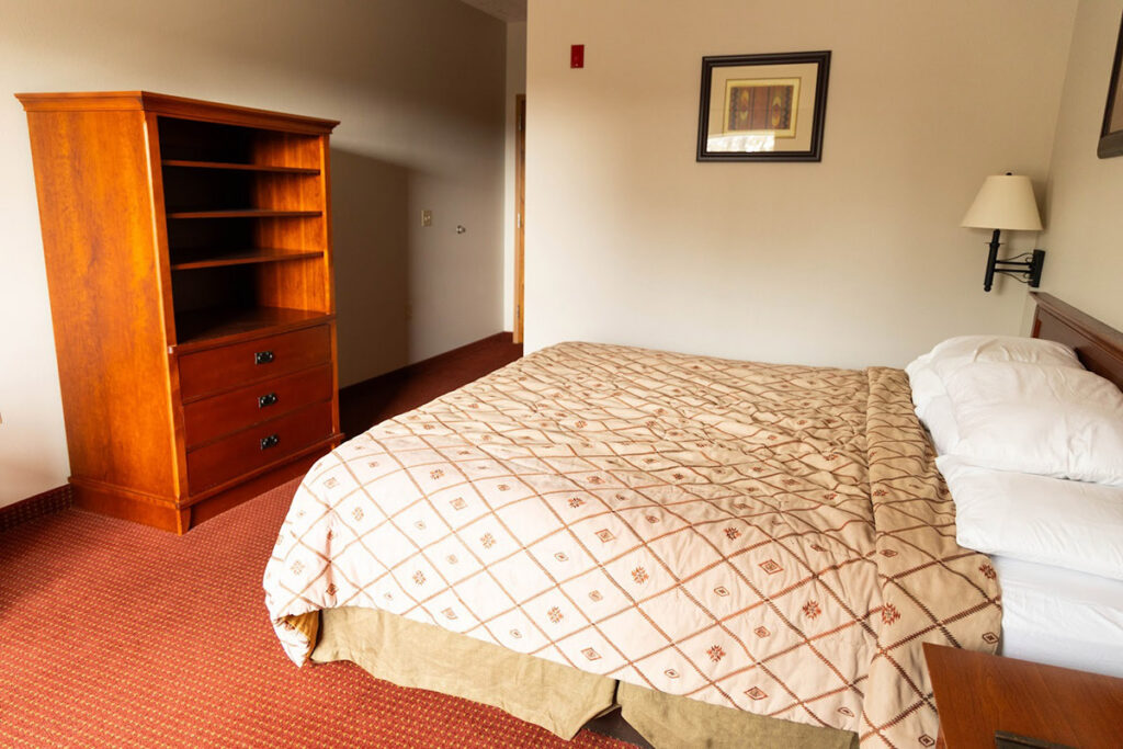 Single King Bedroom